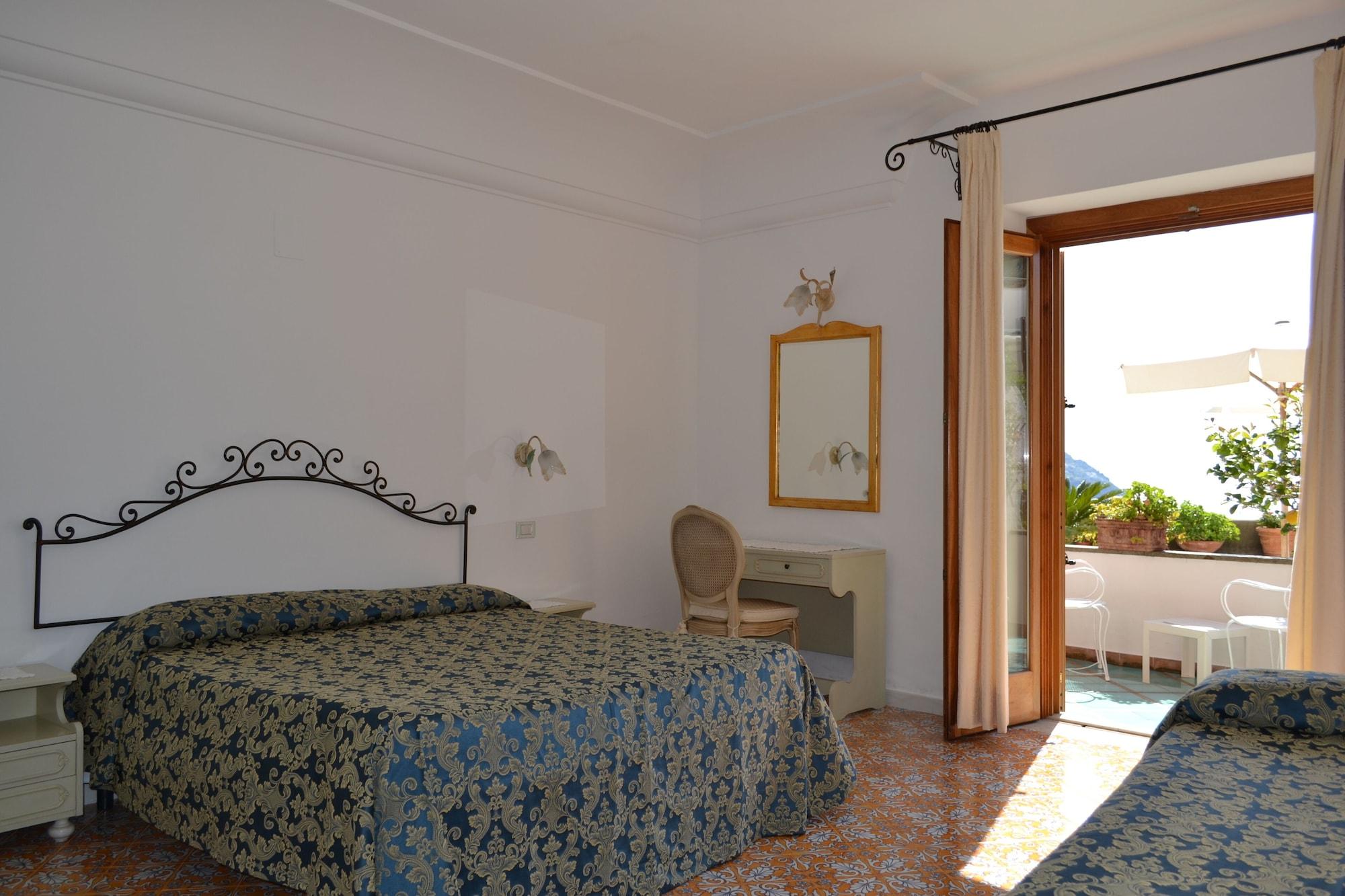 Hotel Conca D'oro 4*